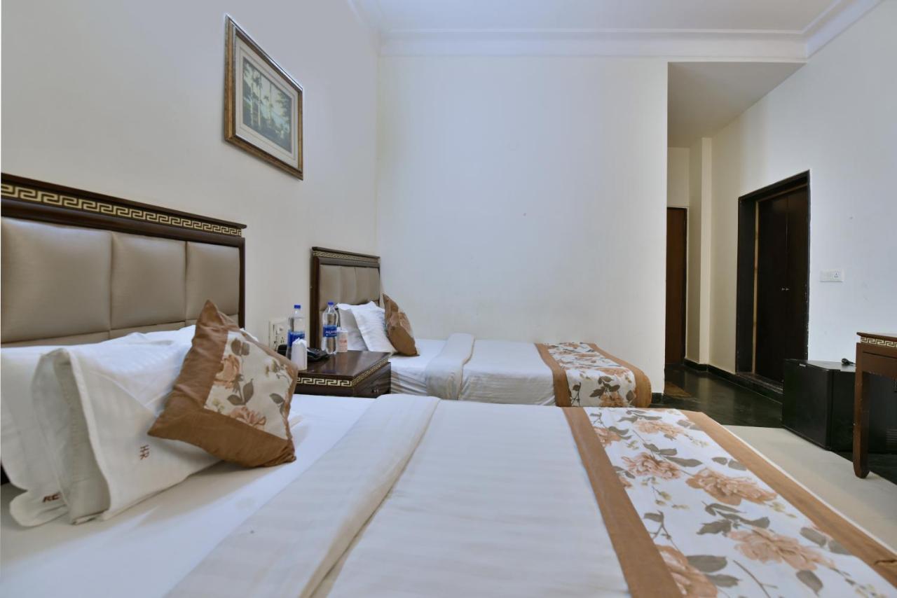 Revels Near Railway Station New Delhi