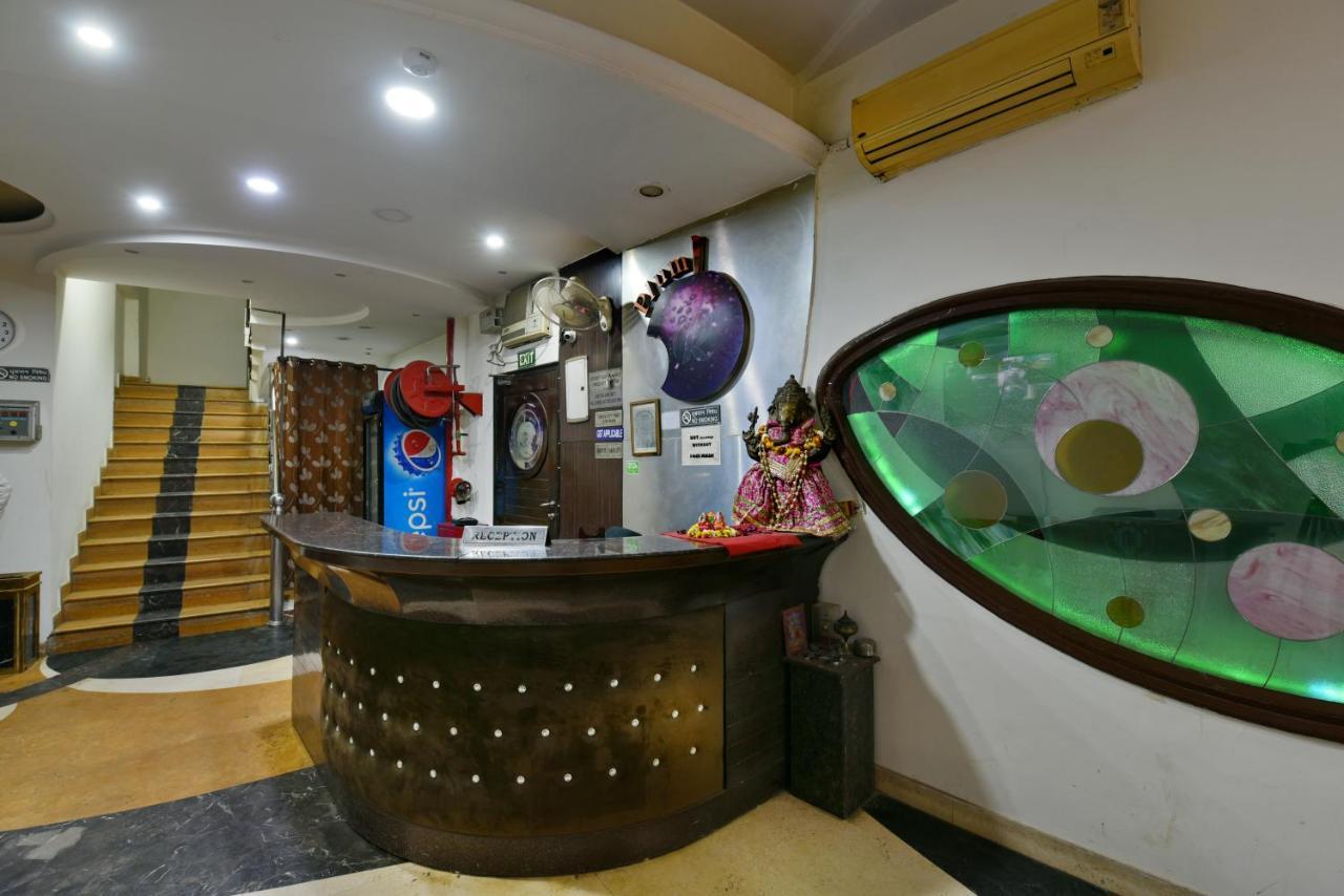 Revels Near Railway Station Hotel 4*